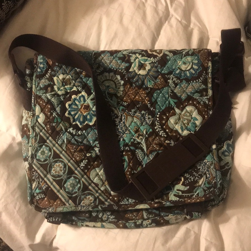 Vera Bradley messenger bag & free pencil case